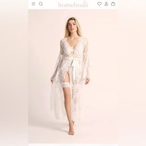 Homebodii Georgina Robe